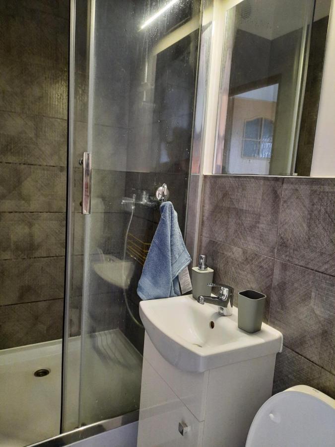 Przytulny Apartament Nad Morzem Apartment Гданск Екстериор снимка